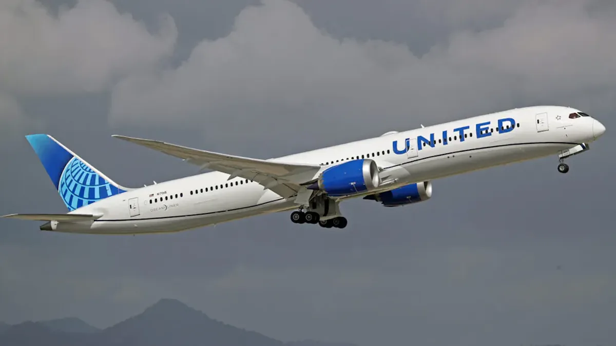 United Uçağında Kaçırma Tehdidi: Yolcuya 20 Yıla Kadar Hapis İstemi